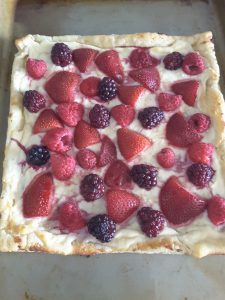 berrycheesepastrybaked